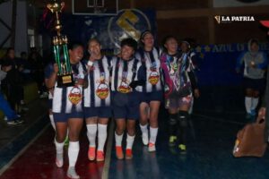 Urus 2000 campeón futsal femenino