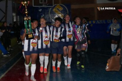 Urus 2000 campeón futsal femenino