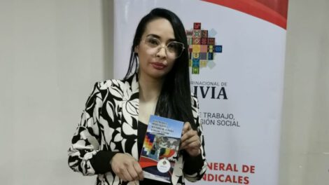 Concurso de Ensayo Literario Domitila Barrios en Oruro