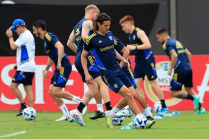 El jugador Edinson Cavani durante un entrenamiento del equipo de Boca Juniors en la Copa Libertadores