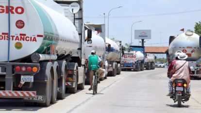 Abastecimiento de combustible garantizado en el país