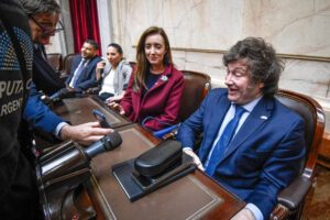 Fotografía de Javier Milei, líder de La Libertad Avanza, en la Asamblea Legislativa de Argentina