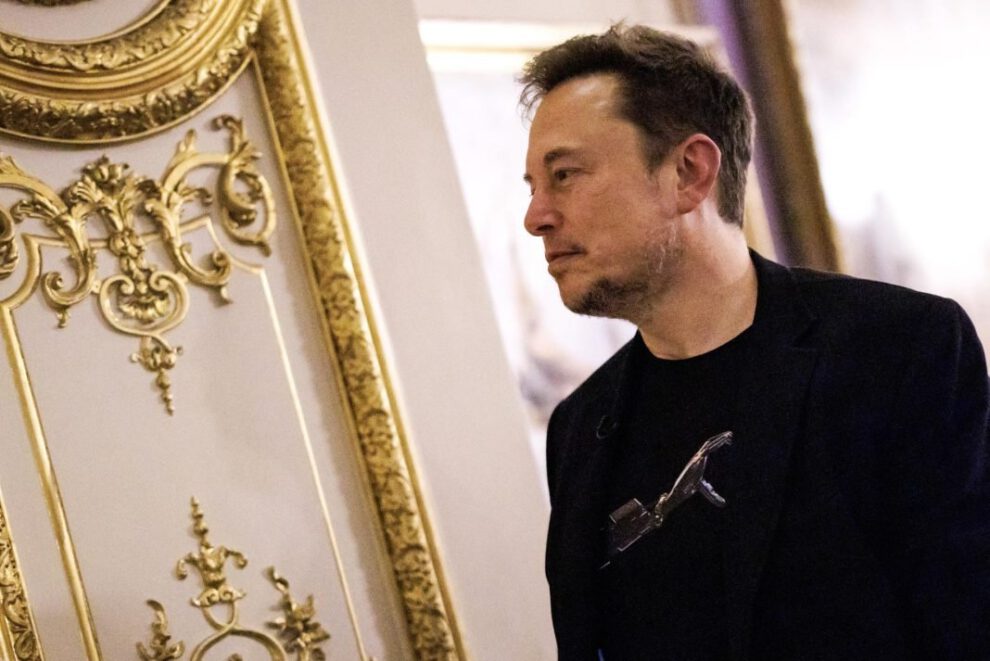 Elon Musk inteligencia artificial durante cumbre en el Reino Unido