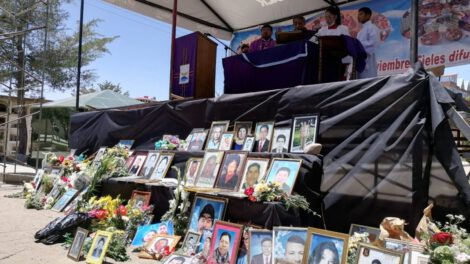 Cementerio General en la festividad de Todos Santos