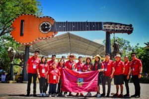Oruro dice presente en el Festival del Charango Aiquile 2023