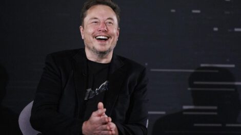 Grok asistente de IA de Elon Musk para usuarios premium de X