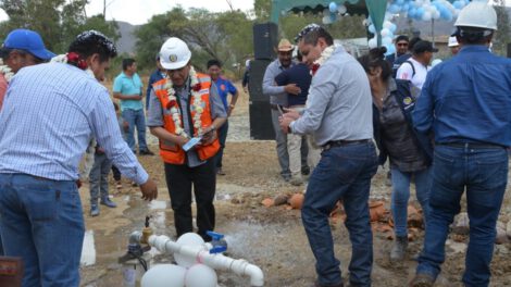 pozo de agua potable que beneficiará a más de 200 familias