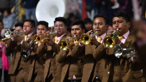 VI Encuentro Coreográfico de Bandas en Oruro