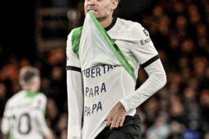 Luis Díaz empata y pide libertad para su padre