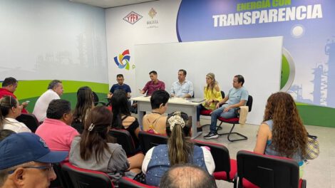 Cisterneros suspenden bloqueos tras acuerdo con YPFB