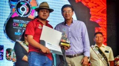 Delegación orureña logra premios en el Festival del Charango Aiquile 2023