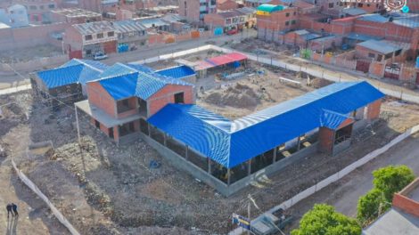 Inspección del avance físico del Centro de Salud Santiago II