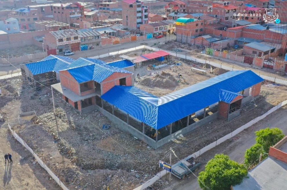 Inspección del avance físico del Centro de Salud Santiago II