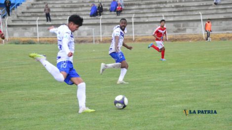 GV San José se alista para enfrentar a Universitario de Pando en la Copa Simón Bolívar