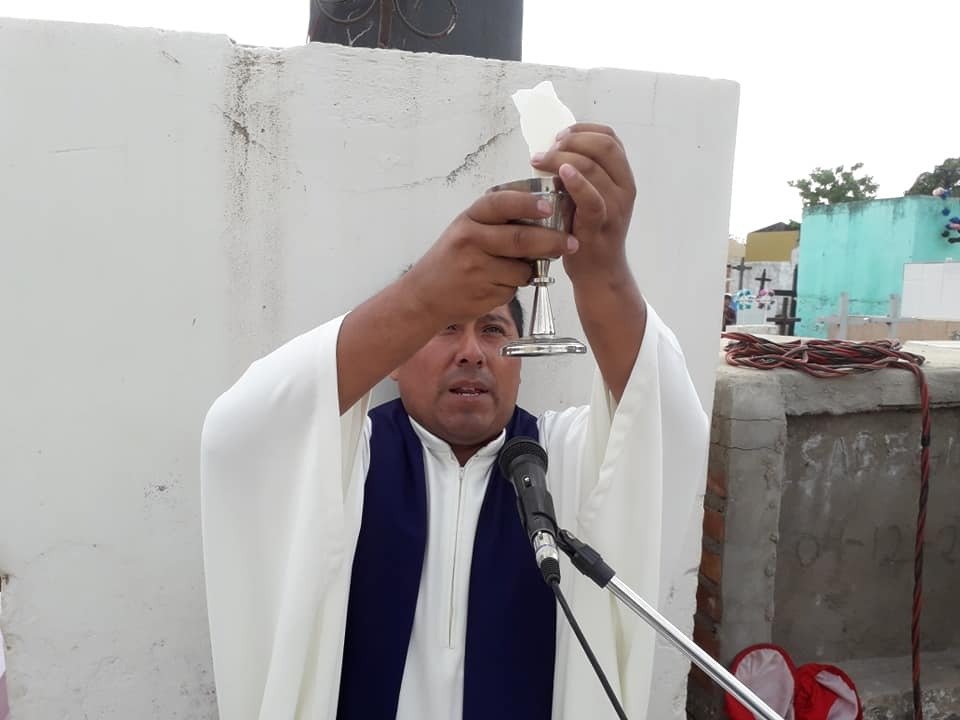 Búsqueda del párroco prófugo acusado de violación en San Matías