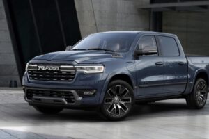 Camioneta eléctrica Ramcharger de Stellantis