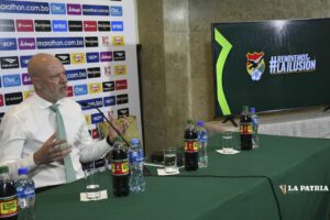 Antonio Carlos Zago confía en revertir la mala racha de la Selección de Bolivia