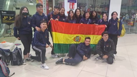 Delegación del Colegio Alemán de Oruro en Mexmun