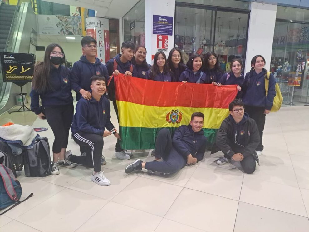 Delegación del Colegio Alemán de Oruro en Mexmun