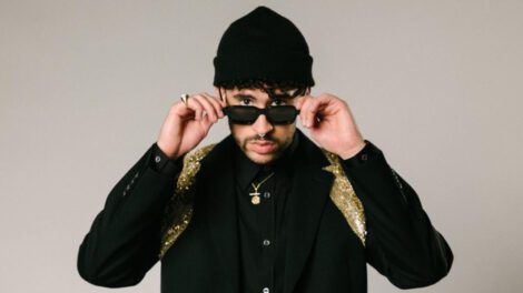 Bad Bunny estalla en furia por canción viralizada con IA