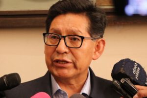 Édgar Pary denunciado por uso indebido de influencias