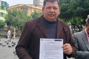 Alcaldes cruceños exigen aprobación del PGE