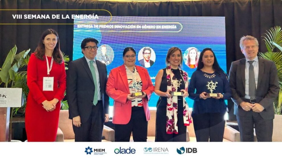 Empoderamiento de mujeres productoras en el sector quesero