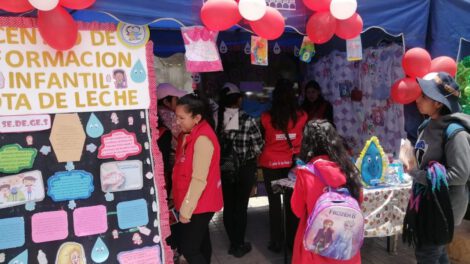 Adopción en Oruro: Feria para concienciar sobre la importancia de adoptar
