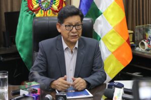 Denuncia contra ministro Pary