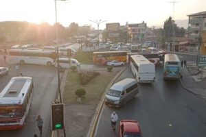 Acuerdo en Sacaba para levantar bloqueo que afectó a miles de vehículos