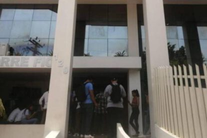 Asesinato teniente Torres en el edificio Fiori
