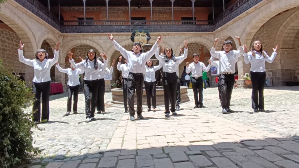 Ecos del Alma celebra primer año en Potosí