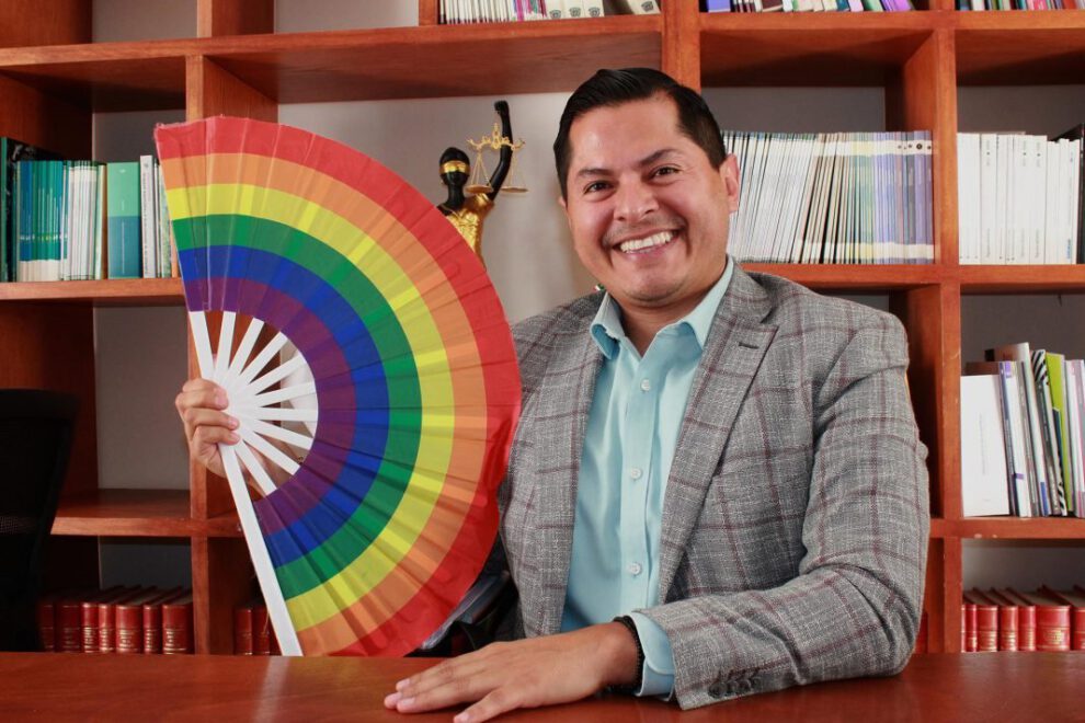 Hallazgo sin vida de Jesús Ociel Baena, magistrado no binario y defensor de los derechos LGBTI en México