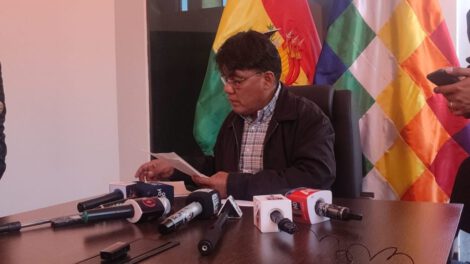 Rechazo al PGE reformulado por el diputado Héctor Arce