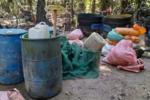Fábricas móviles de droga desmanteladas en Villa Tunari