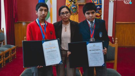 Estudiantes orureños en robótica destacados en competencia mundial