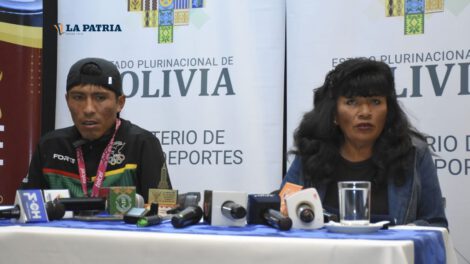 Héctor Garibay entrenando con Nemia Coca para los Juegos Olímpicos