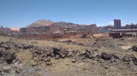 Terrenos de la ex Metabol entregados a trabajadores mineros de Huanuni