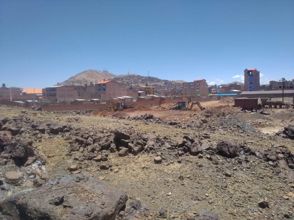 Terrenos de la ex Metabol entregados a trabajadores mineros de Huanuni