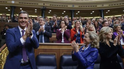 Pedro Sánchez asume el mando del Gobierno español