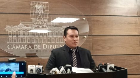 Reglamento para reorganizar el INRA presentado por Óscar Balderas