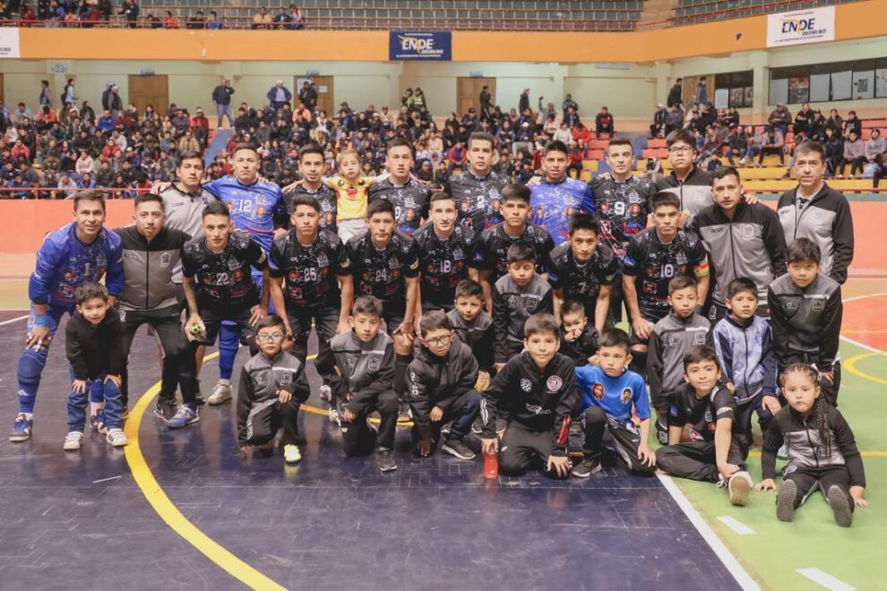 Fantasmas Morales Moralitos en la final de la Liga Nacional de Futsal
