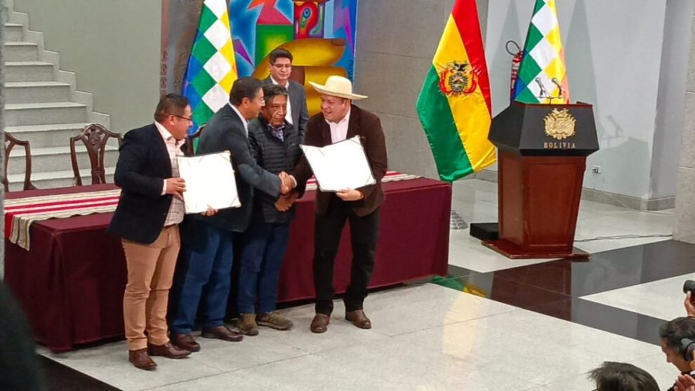 Luis Arce promulga ley de modificación al PGE reflejando la economía mejorando