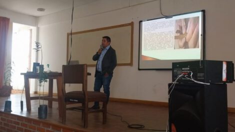 Curso-taller de injertos frutales y forestales