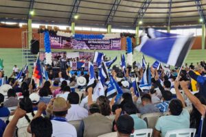 Congreso de Lauca Ñ y medidas de presión del MAS