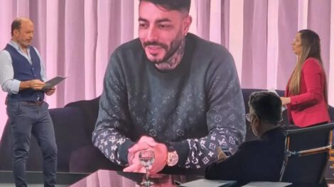 Sebastián Marset en el programa Santo y Seña