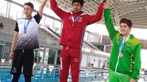 Leandro Eulate Argandoña cosechó tres preseas en natación