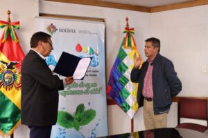Aumento de tarifa del agua tras destitución de Karina Ordoñez