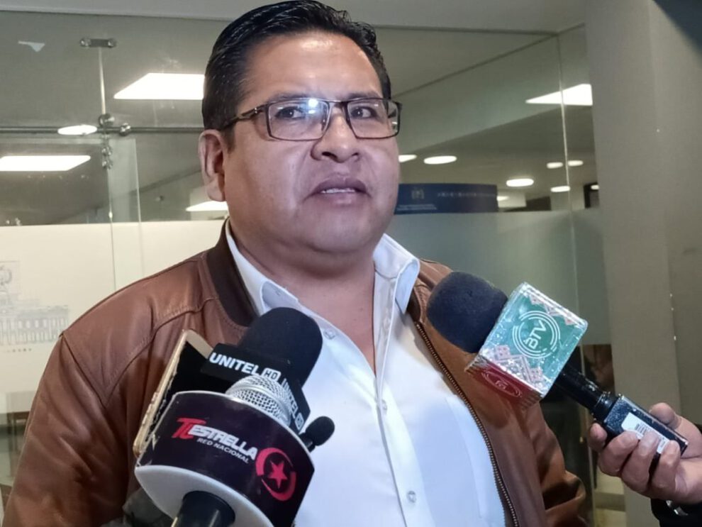 El diputado del MAS, Juan José Jauregui, defiende el trabajo legislativo para garantizar elecciones judiciales