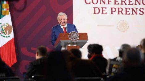 Salario mínimo en México aumentará un 20% en 2024